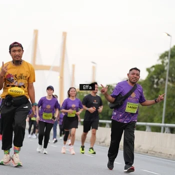 Runner Photo 2730013