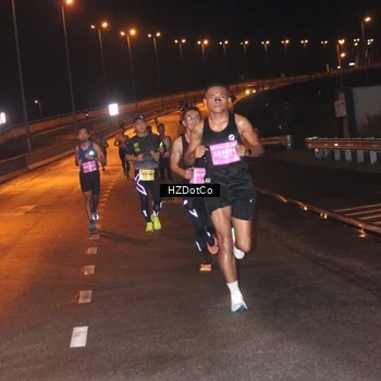 Runner Photo 2730030