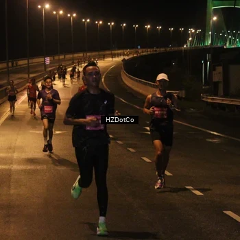 Runner Photo 2730116