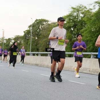 Runner Photo 2730476