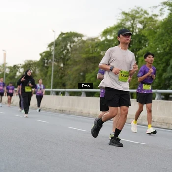 Runner Photo 2730479