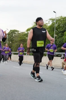 Runner Photo 2730596