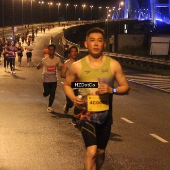 Runner Photo 2730624