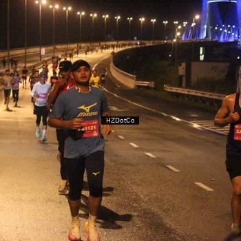Runner Photo 2730695
