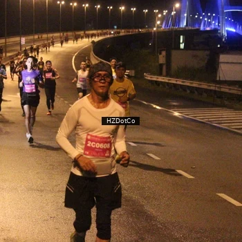 Runner Photo 2730709