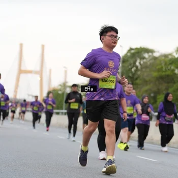 Runner Photo 2730813
