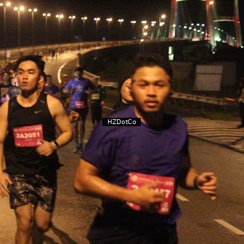 Runner Photo 2730821