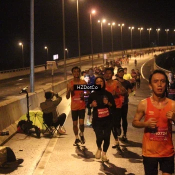 Runner Photo 2730924