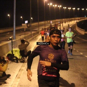 Runner Photo 2730939