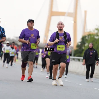 Runner Photo 2730982