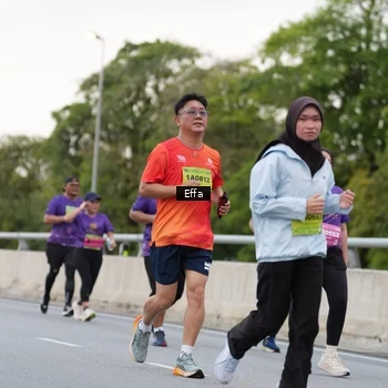 Runner Photo 2731045