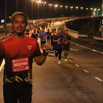 Runner Photo 2731593