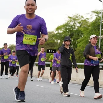 Runner Photo 2731696
