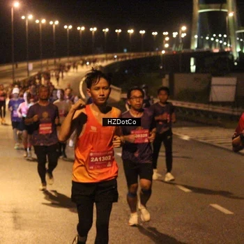 Runner Photo 2731715
