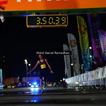 Runner Photo 2732020