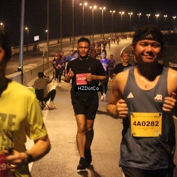Runner Photo 2732039