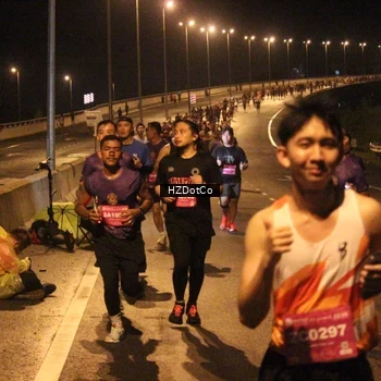 Runner Photo 2732084