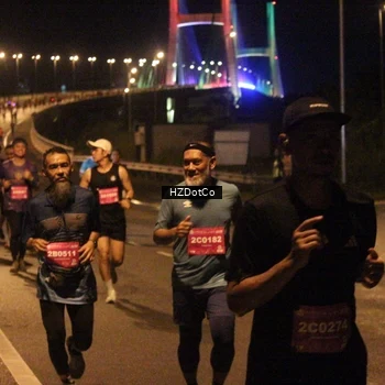 Runner Photo 2732195