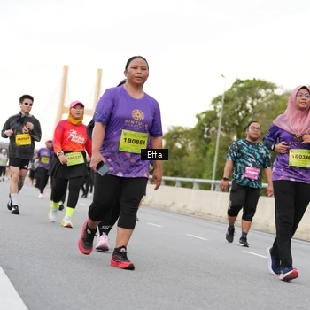 Runner Photo 2732218