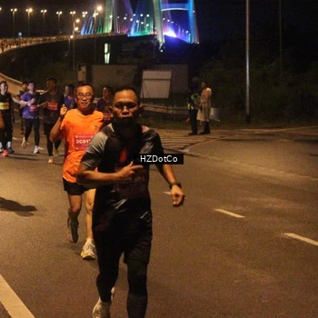 Runner Photo 2732304