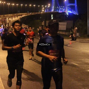 Runner Photo 2732373