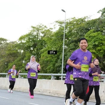 Runner Photo 2732535