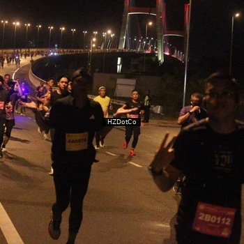 Runner Photo 2732645