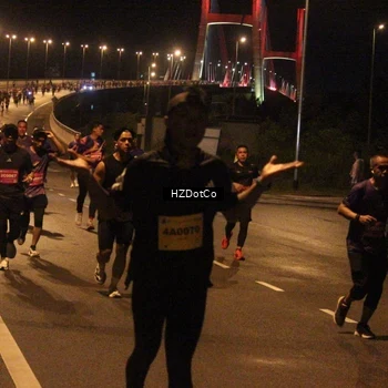 Runner Photo 2732647