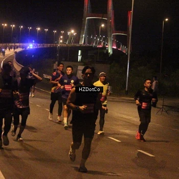 Runner Photo 2732659