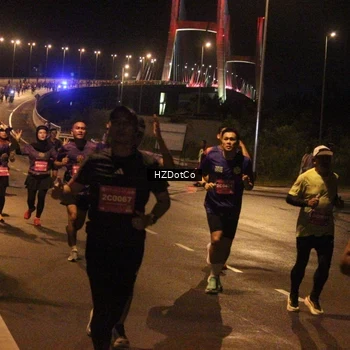 Runner Photo 2732668