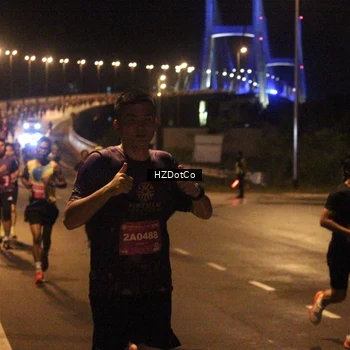 Runner Photo 2732703