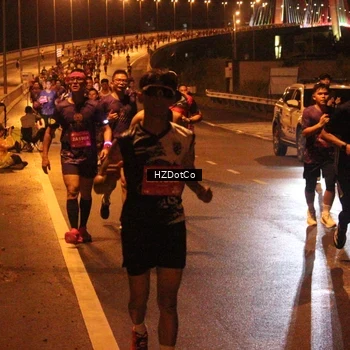 Runner Photo 2732741