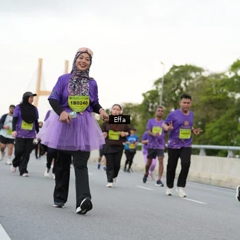 Runner Photo 2732766