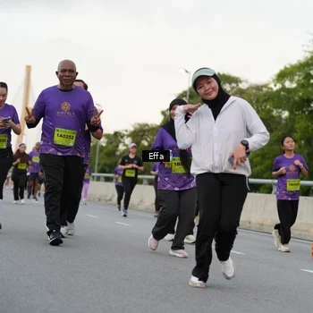 Runner Photo 2732772