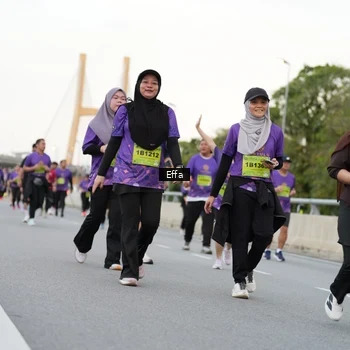 Runner Photo 2732779