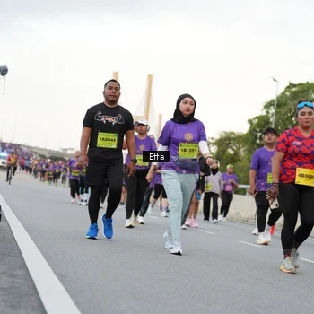 Runner Photo 2732861