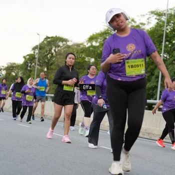 Runner Photo 2732877