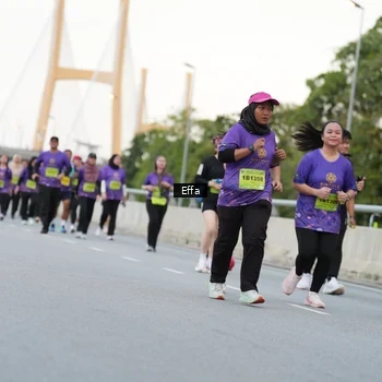 Runner Photo 2732974