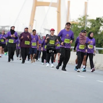 Runner Photo 2732978