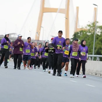 Runner Photo 2732982