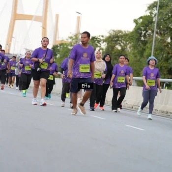 Runner Photo 2733005