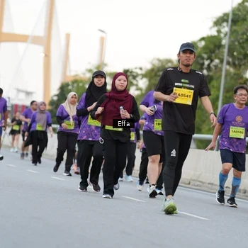 Runner Photo 2733063