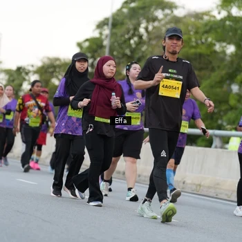 Runner Photo 2733075