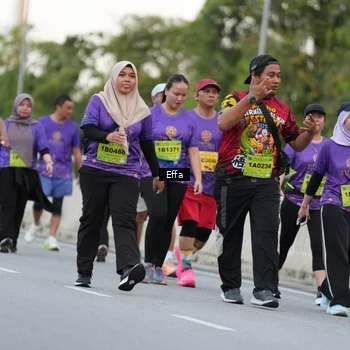 Runner Photo 2733100