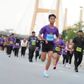 Runner Photo 2733117