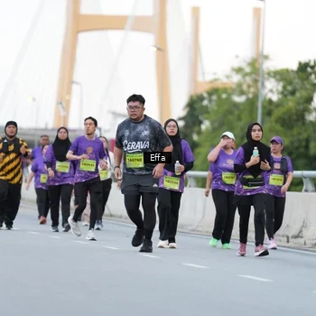 Runner Photo 2733129