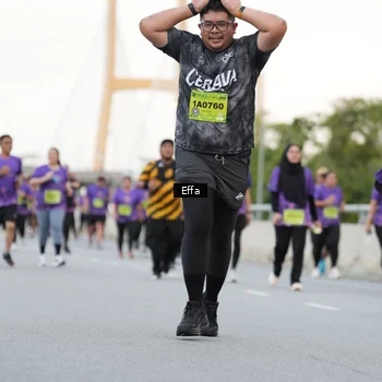 Runner Photo 2733146