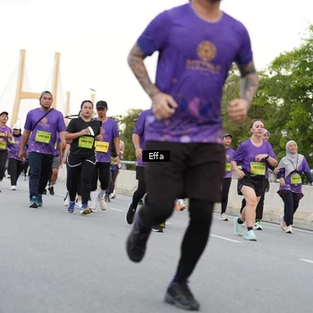 Runner Photo 2733445