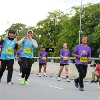 Runner Photo 2733572