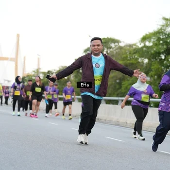 Runner Photo 2733637